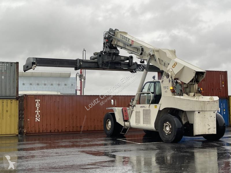 Stivuitor de mare tonaj Terex