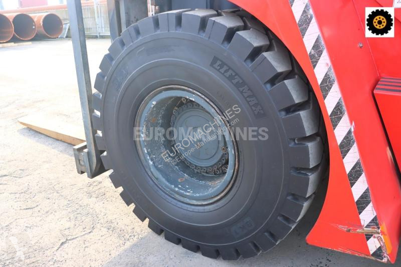 Stivuitor de mare tonaj SMV  28-1200B
