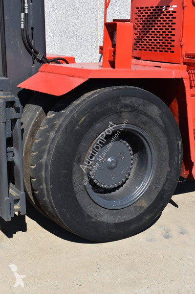 Chariot élévateur gros tonnage Kalmar DC18-1200