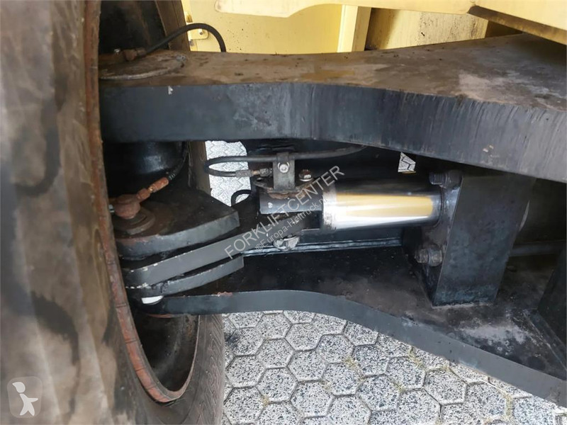 Chariot élévateur gros tonnage Hyster H20XM-9