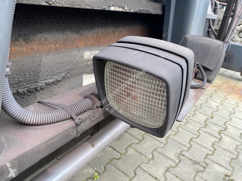 رافعة شوكية ثقيلة  817-8787 / 45000KG / 1 OWNER...