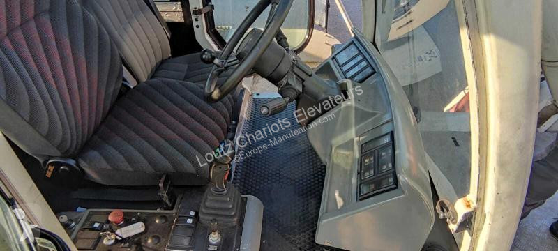 Stivuitor de mare tonaj Terex