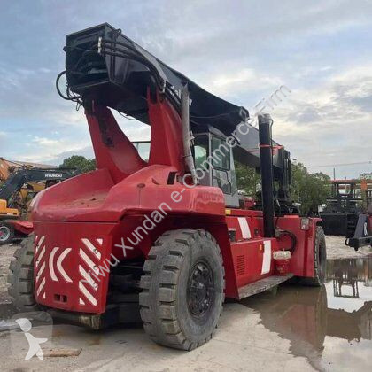 Тежкотоварни мотокари Kalmar DRF450