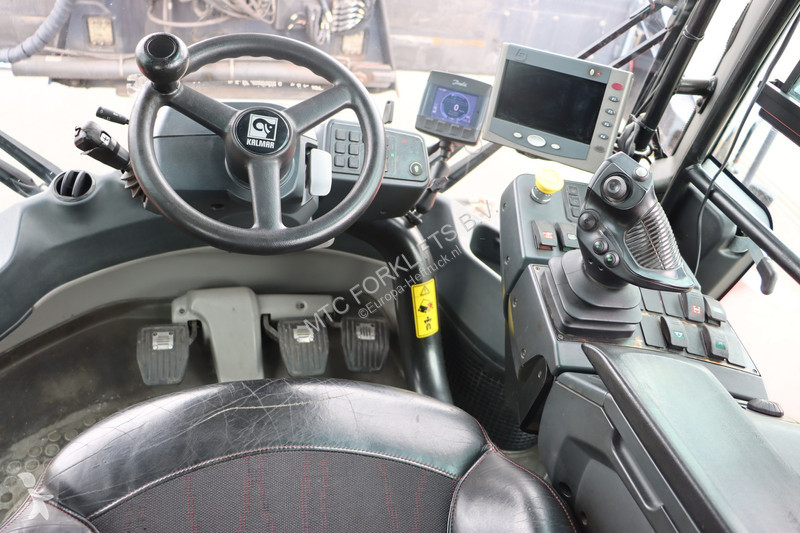 Тежкотоварни мотокари Kalmar DRG450-65S5