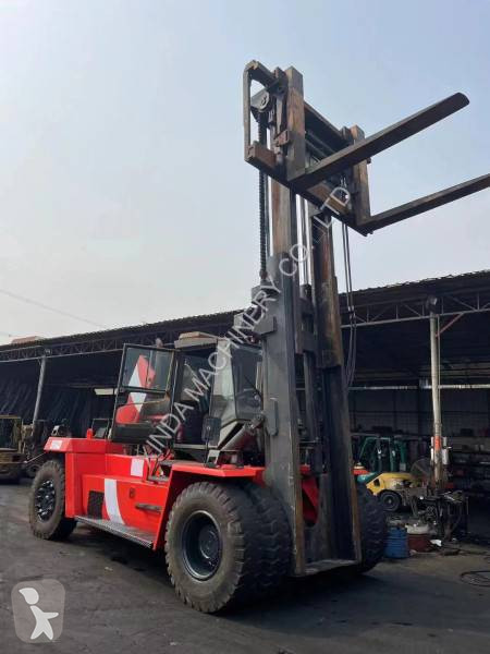 Chariot élévateur gros tonnage Kalmar DCD250 25TON