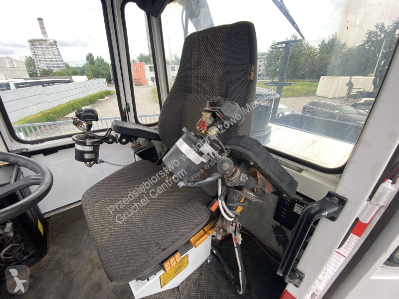 رافعة شوكية ثقيلة Svetruck TMF 12/9 HB / 1...