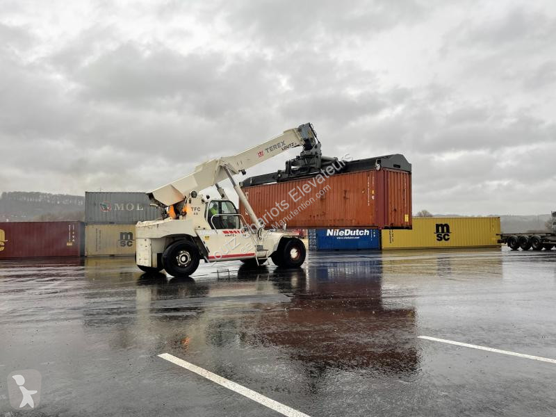 Stivuitor de mare tonaj Terex