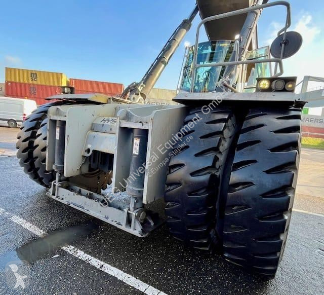Chariot élévateur gros tonnage Hyster...