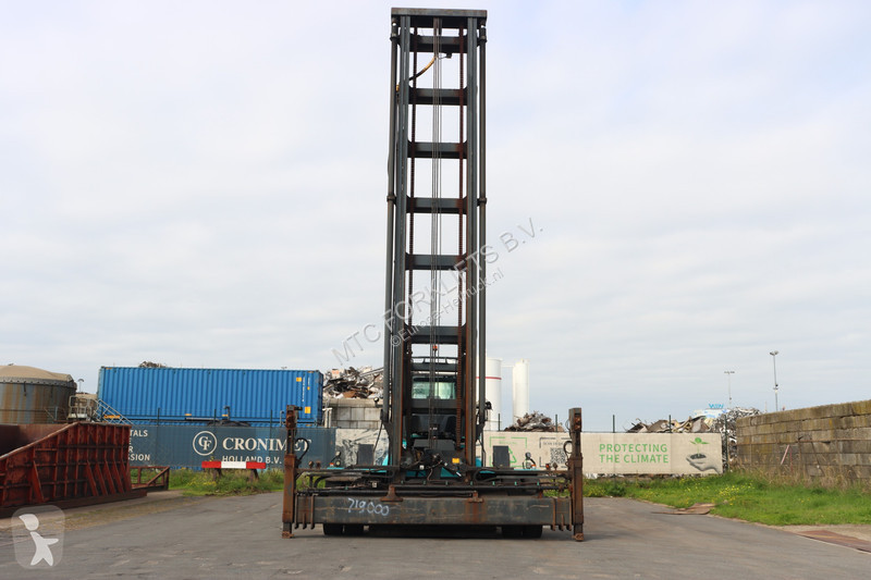 Chariot élévateur gros tonnage Konecranes SMV...