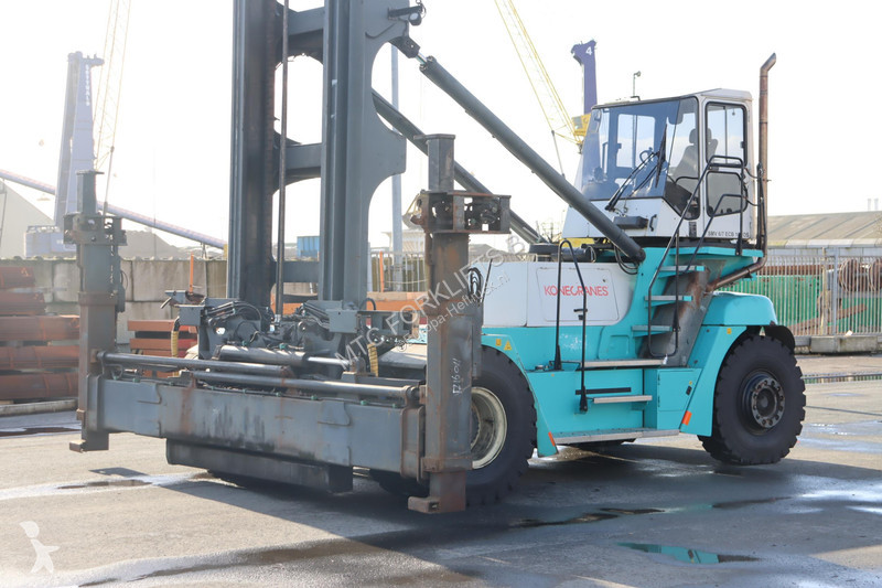 Chariot élévateur gros tonnage Konecranes...