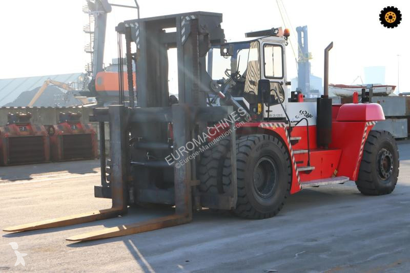 Stivuitor de mare tonaj SMV  28-1200B