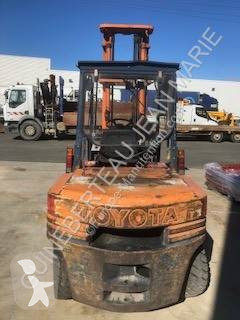 رافعة شوكية ثقيلة Toyota 025FD35