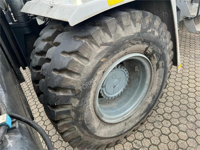 Большегрузный погрузчик Kalmar DCG100-45ED7
