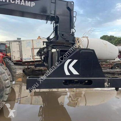 Тежкотоварни мотокари Kalmar DRF450