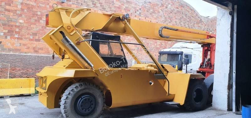 Chariot élévateur gros tonnage Terex PPM ECH 17725