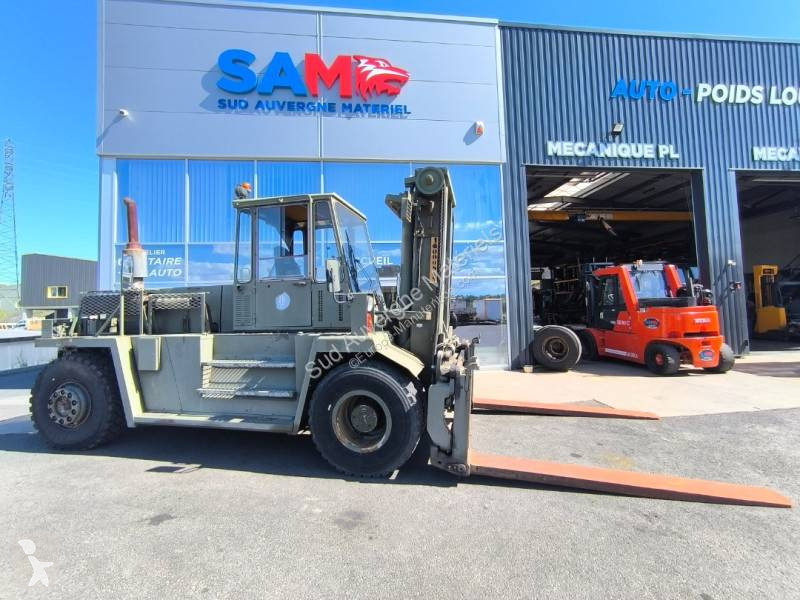 Stivuitor de mare tonaj Valmet TD1612