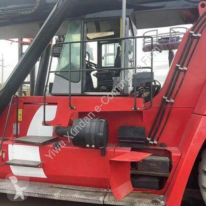 Тежкотоварни мотокари Kalmar DRF450