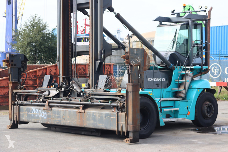 Chariot élévateur gros tonnage Konecranes SMV...