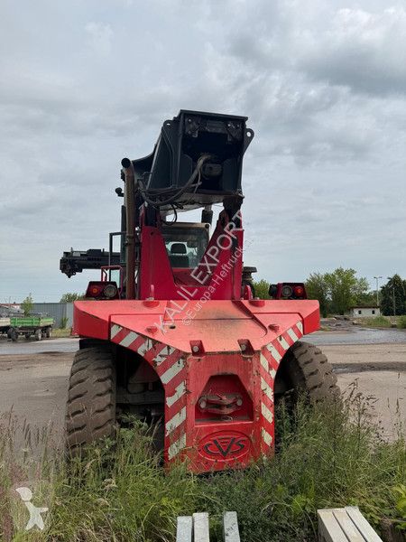 Chariot élévateur gros tonnage CVS Ferrari F478...