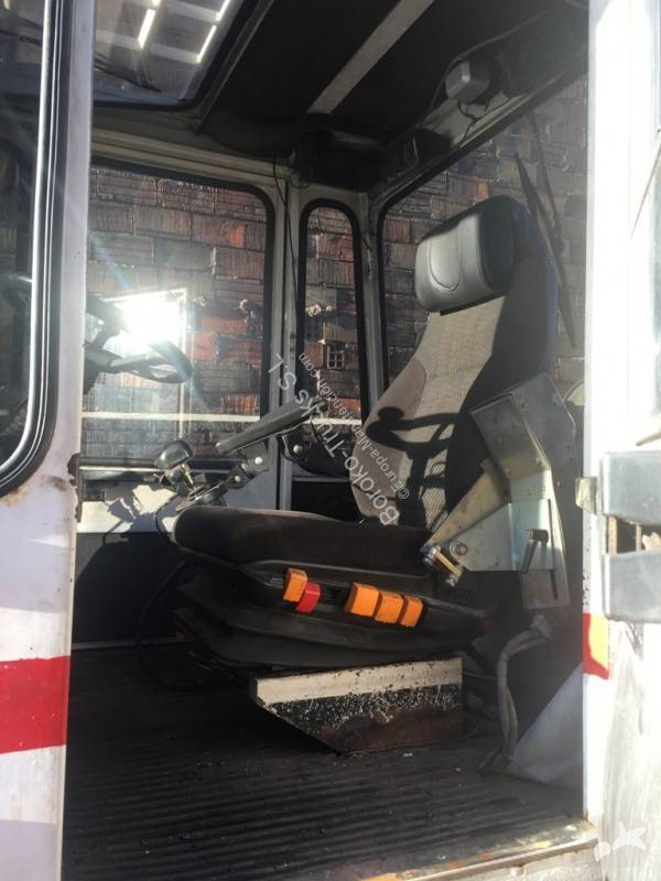 Carretilla elevadora gran tonelaje Svetruck
