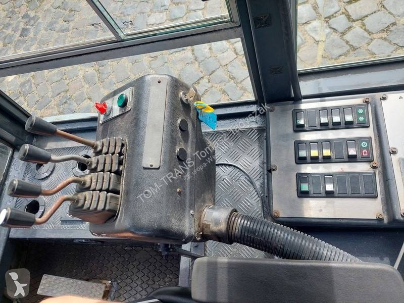 Большегрузный погрузчик Dantruck 9870