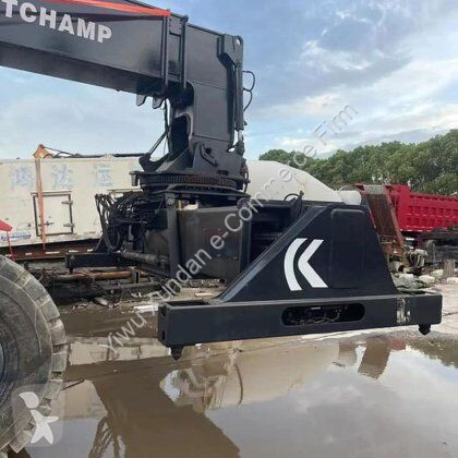 Тежкотоварни мотокари Kalmar DRF450