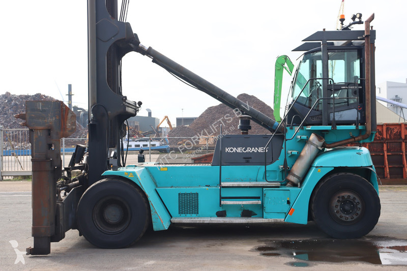 Chariot élévateur gros tonnage Konecranes SMV...