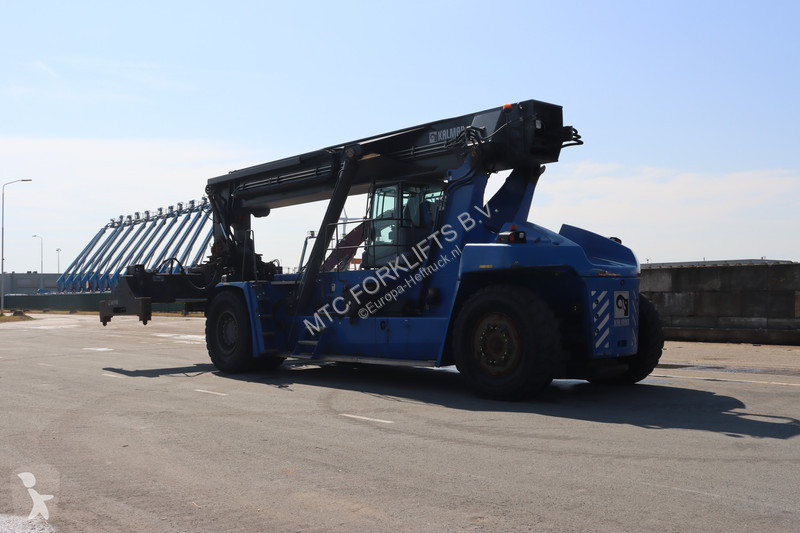 Тежкотоварни мотокари Kalmar DRG450-70S5XS