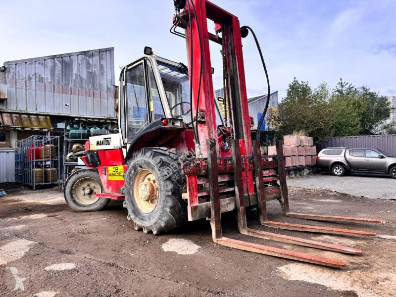 Empilhador grande tonelagem Manitou  MC 40 CP...