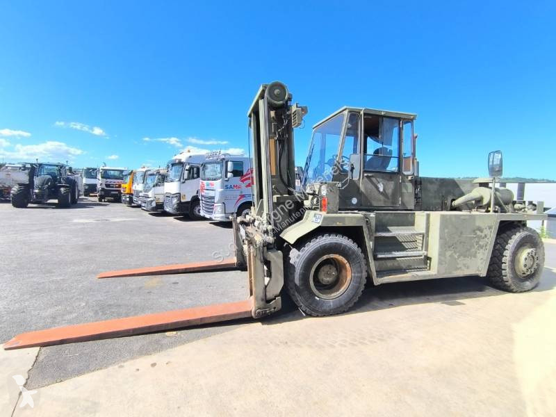 Stivuitor de mare tonaj Valmet TD1612