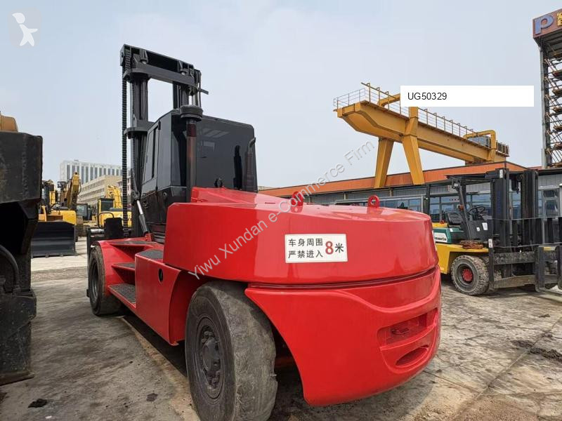 رافعة شوكية ثقيلة Linde H 160