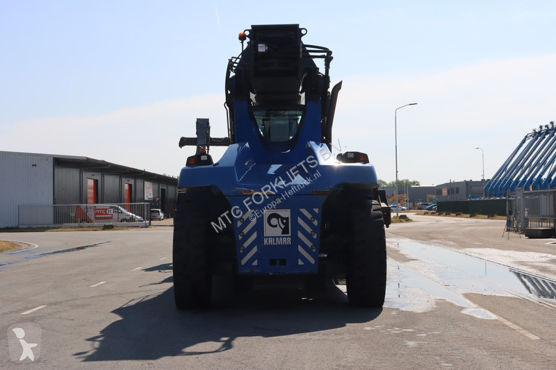 Тежкотоварни мотокари Kalmar DRG450-70S5XS
