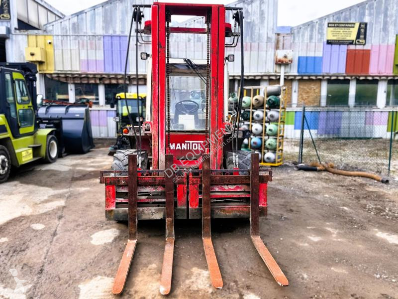 Empilhador grande tonelagem Manitou  MC 40 CP...