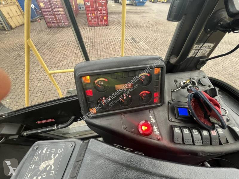 Chariot élévateur gros tonnage Hyster H11XM-ECD8