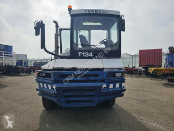 Tracteur de manutention Terberg