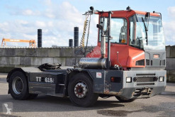 Manipulační traktor Kalmar TT618iA použitý