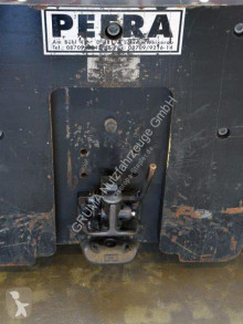 Cabeza tractora de maniobra Pefra 750 L usada