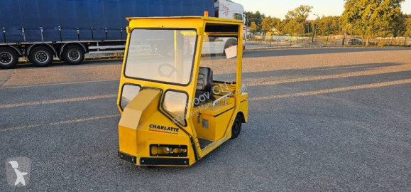 Manipulační traktor Charlatte
