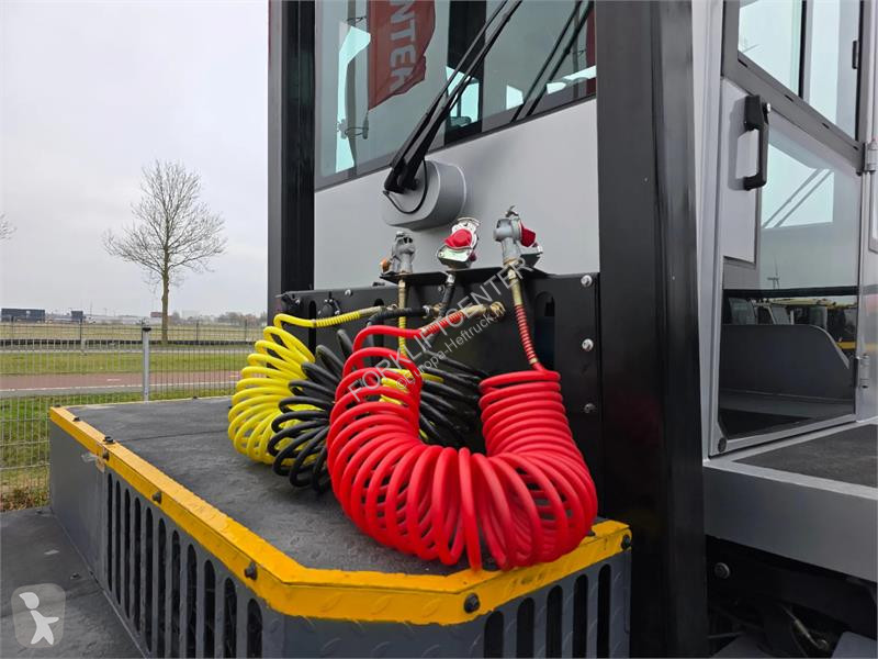 جرار مناولة  E-Truck S2