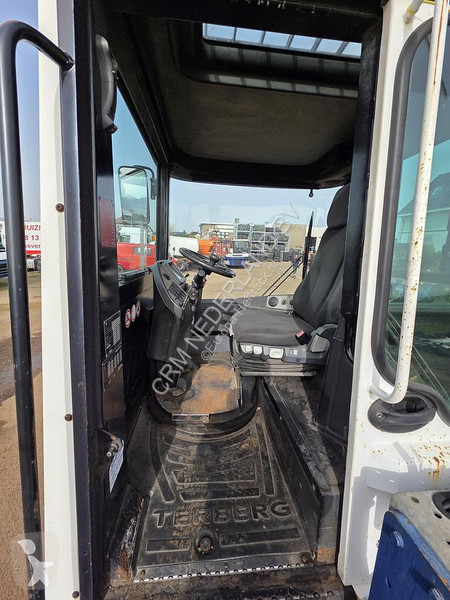 جرار مناولة Terberg | TERMINAL TRACTOR 4X4|...