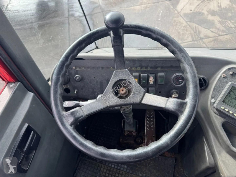 جرار مناولة Kalmar TT612D