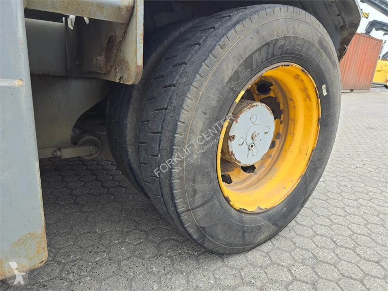 جرار مناولة Terberg TT223