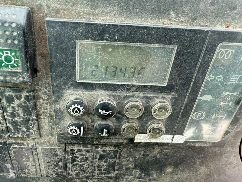 جرار مناولة Terberg YT 180 4X2 - HUB REDUCTION...