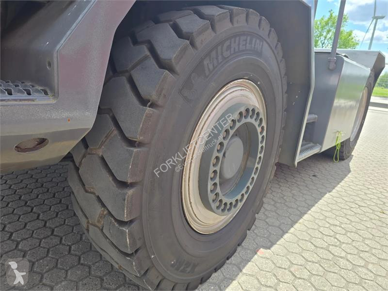 جرار مناولة Mafi MT45R 4x4