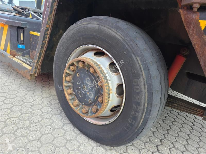 جرار مناولة Terberg 4x4