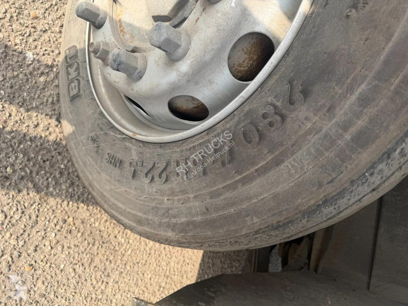جرار مناولة Terberg 4X2