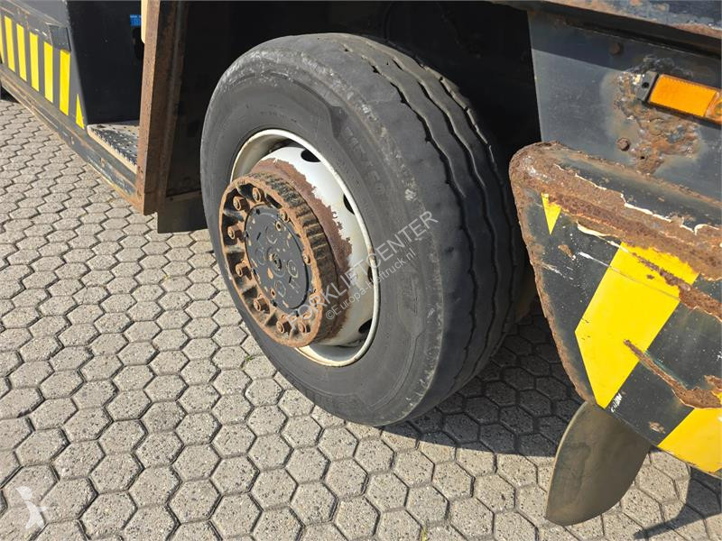جرار مناولة Terberg 4x4