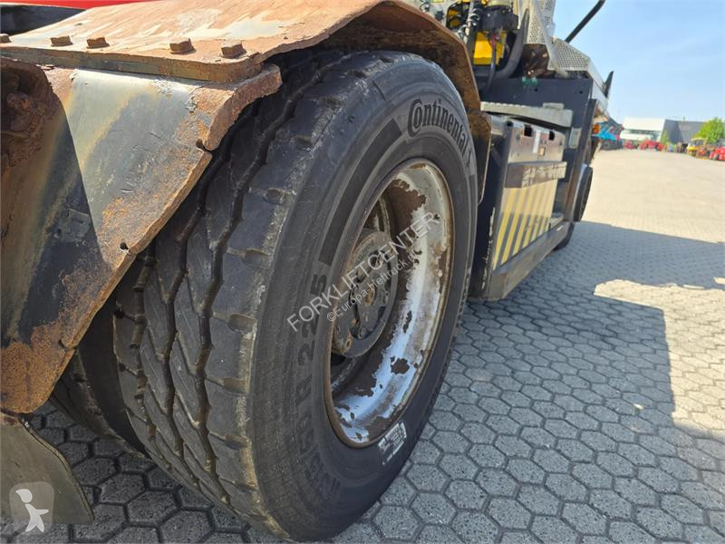 جرار مناولة Terberg 4x4
