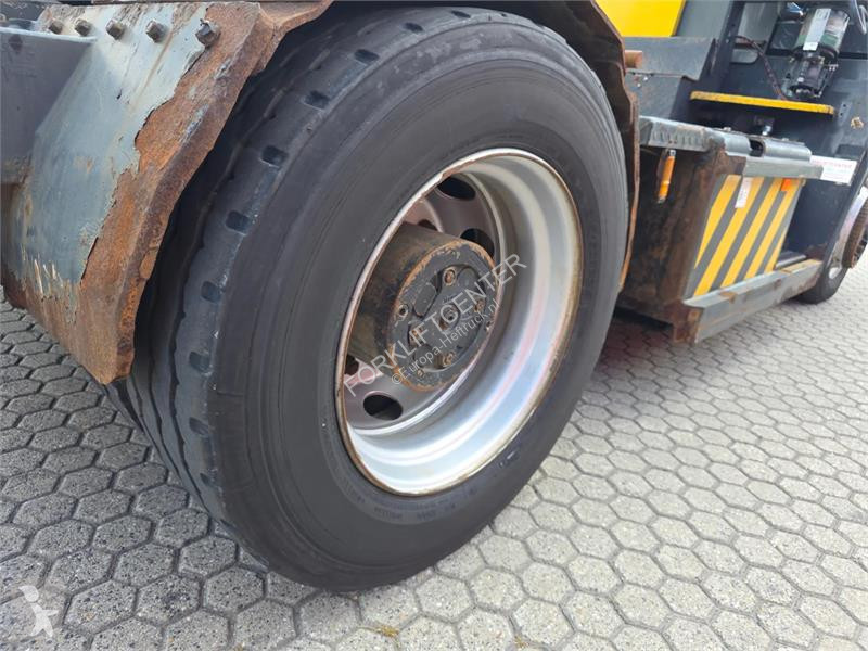 جرار مناولة Terberg 4x4