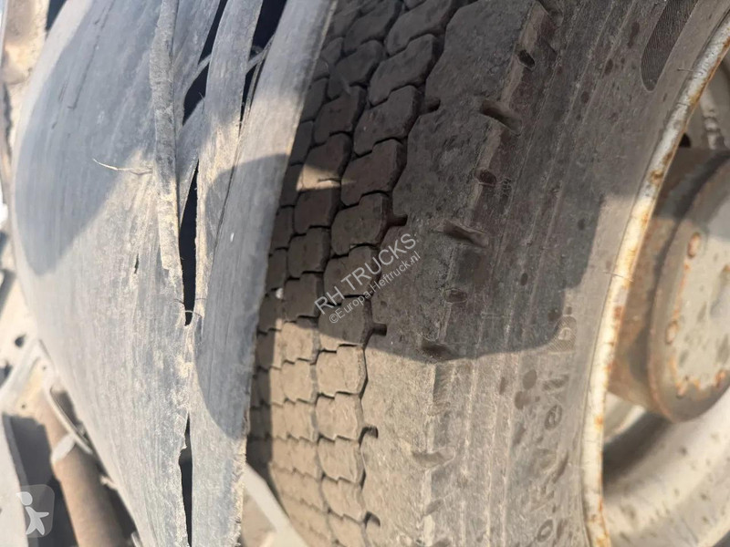 جرار مناولة Terberg 4X2